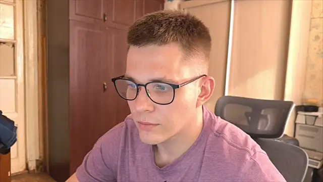 XXX chat uživo modela Nikclak