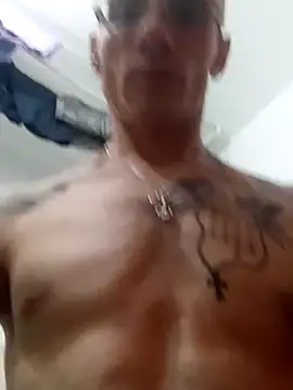 Andrei400308 라이브 XXX 채팅