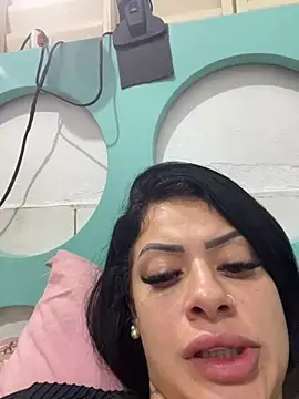 Chat +18 de belababyy ao vivo