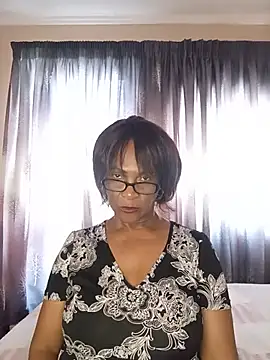 Hotgrannyx's Live XXX Chat