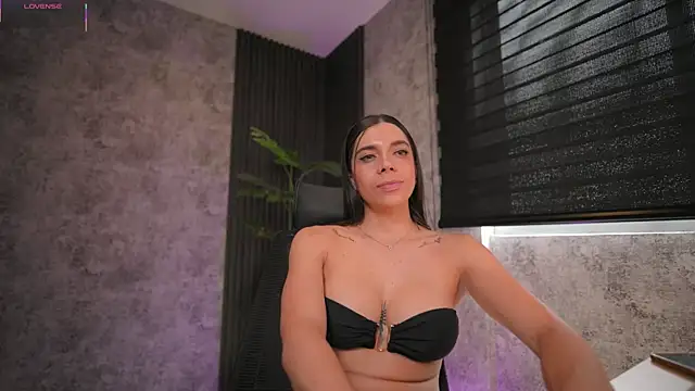 Chat +18 de AmyWalker_ ao vivo