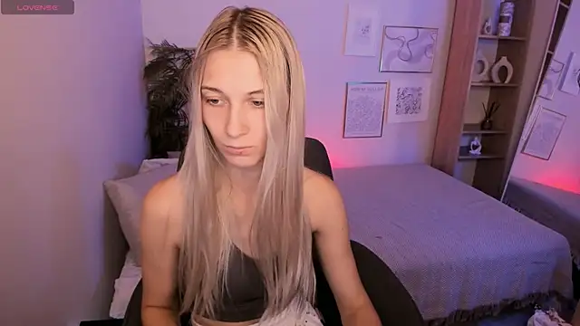 LauraPurr Live XXX-Chat