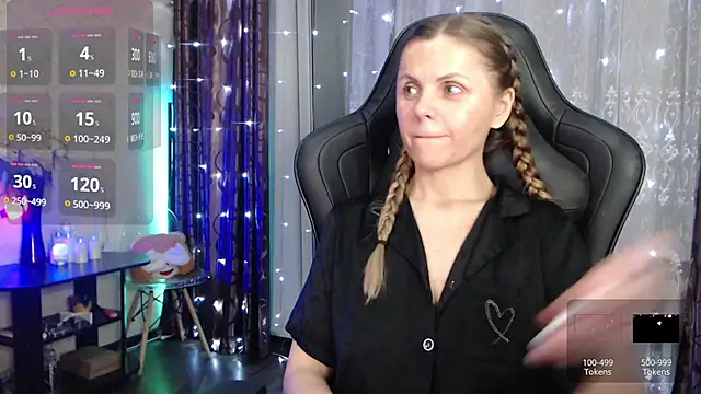 JessieOMays' Live XXX Chat