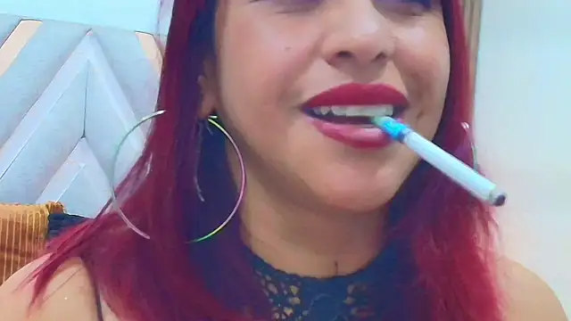 Anabella_Thompson Adlı Modelin Canlı XXX Sohbeti