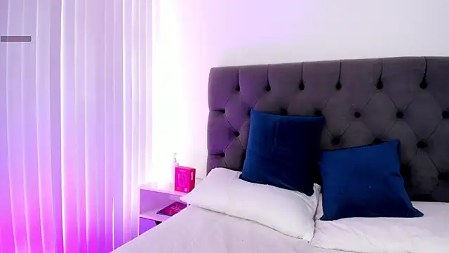 VictoriaParkeer Adlı Modelin Canlı XXX Sohbeti