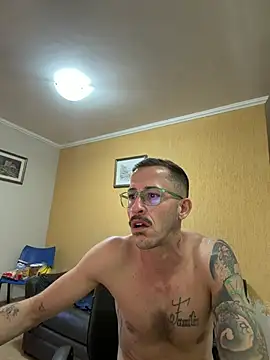 Chat +18 de MeladoDiMel ao vivo