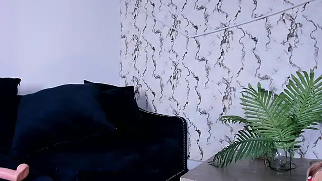 Fiorelaa_'s Live XXX Chat