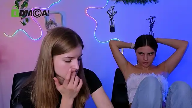 lisa_dark_'s Live XXX Chat