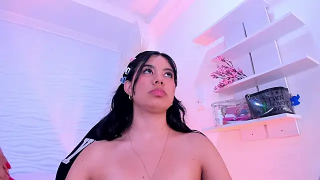 XXX chat uživo modela AylinLove_