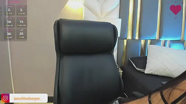Chat XXX en directo de ChloeHarper_