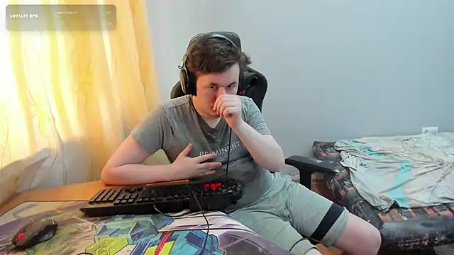 XXX chat uživo modela iliaskrislove