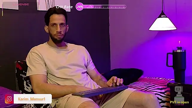 צ'אט XXX בשידור חי של Karim_mansur