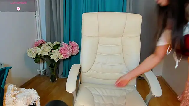 SeductiveBella: απευθείας συνομιλία ΧΧΧ