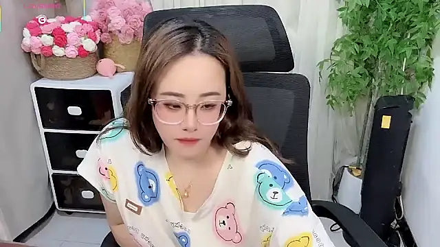 Živý XXX chat NEWONETO