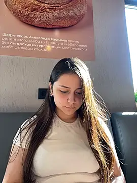 EvelynFly's Live XXX Chat
