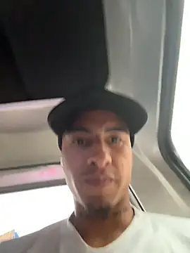 willclayy live XXX chat
