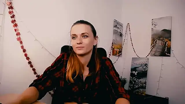 PeppyMia's Live XXX Chat