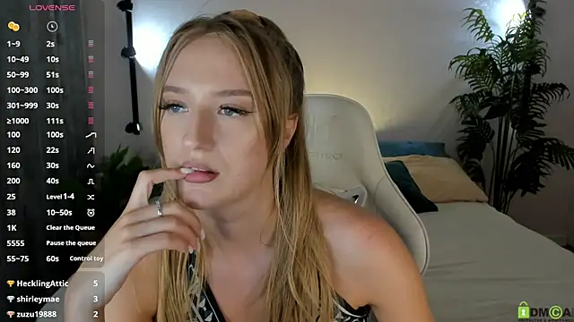 Stacy_River's Live XXX Chat