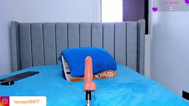 _kaarla_'s Live XXX Chat