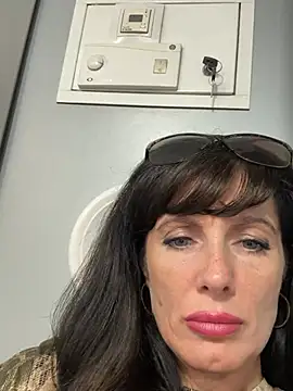 LadyLuxLover's Live XXX Chat