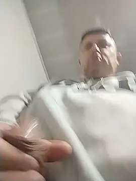 BigCristh79's Live XXX Chat