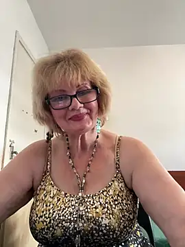 Czat XXX na żywo – AngelBlonda