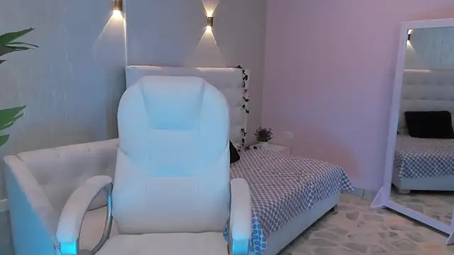 kendallowens Adlı Modelin Canlı XXX Sohbeti
