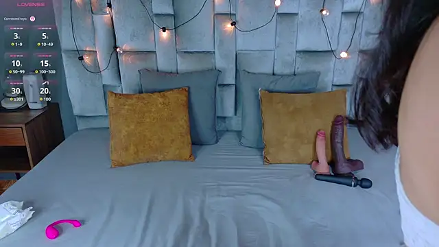 AnnieRouse__ 라이브 XXX 채팅
