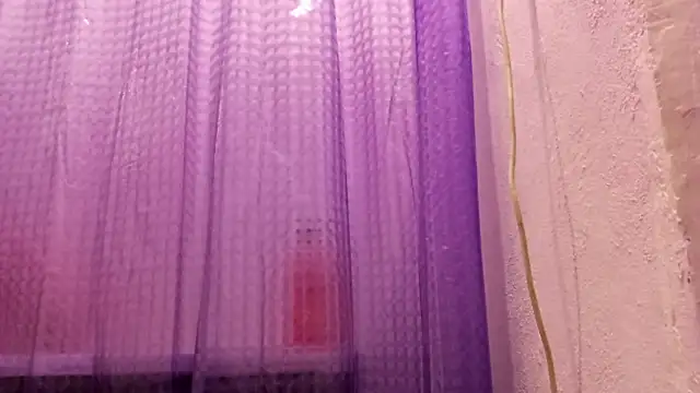 Chat +18 de CecilyGraul ao vivo