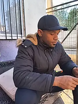 28Conejo31 Adlı Modelin Canlı XXX Sohbeti