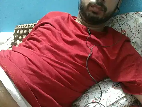 Precumboner Adlı Modelin Canlı XXX Sohbeti