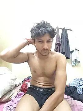 Indiandaddy11 লাইভ XXX চ্যাট