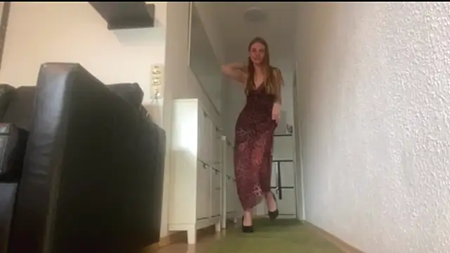 SunnyStrike's Live XXX Chat