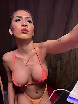 Bomb_Maddy live XXX chat
