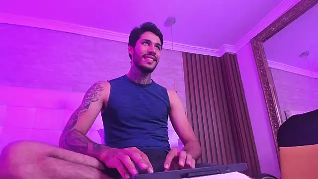 JacksonGreenn – Naživo XXX chat