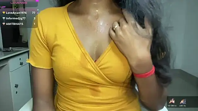Chat +18 de classy_kritii ao vivo