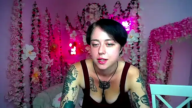 Adelin_Rn Live XXX chat