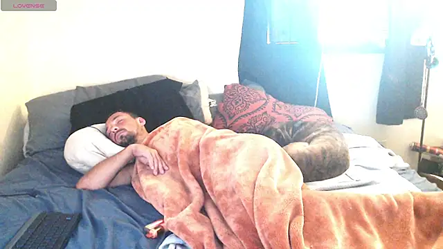 YoBleez Chat XXX in diretta