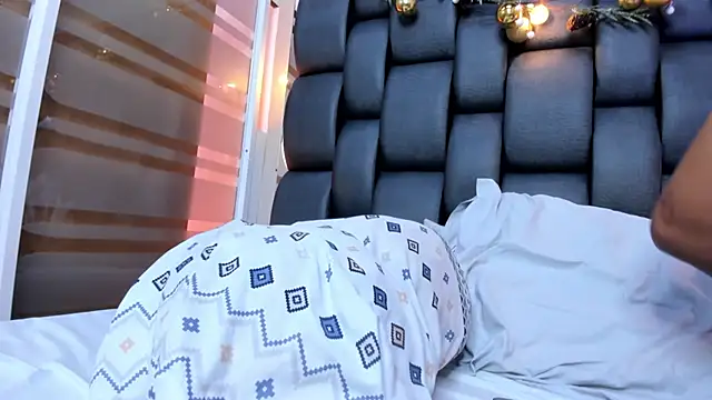 XXX chat uživo modela Miriam_milf