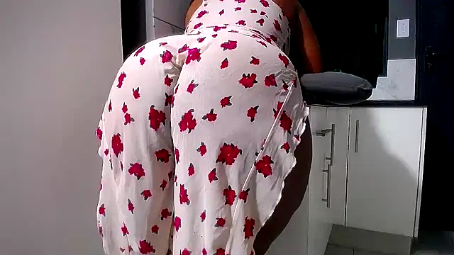 Lelety79's Live XXX Chat
