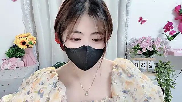 MIJ-Uwuu – Live XXX-chat
