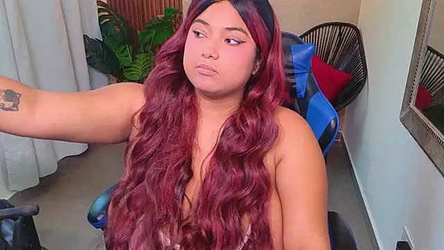 Kenya--Buhle's Live XXX Chat
