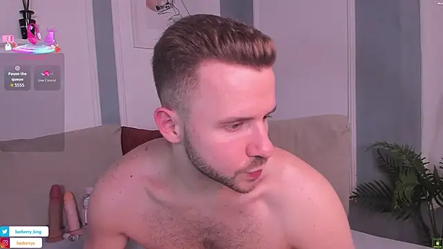 EnriqueBarberry Pertunjukan Webcam