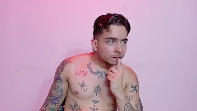 XXX chat uživo modela AliceandMax