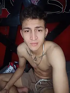 Axel_Romanov Chat XXX in diretta
