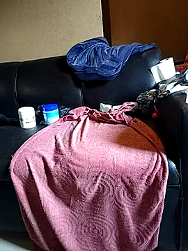 RETURNOFTPNUTS 라이브 XXX 채팅