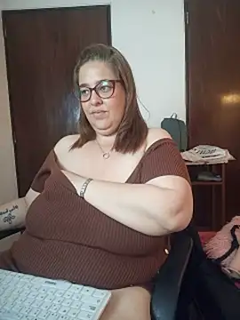 Kataleyamilf69_ XXX чат на живо