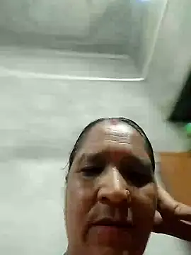 Loomaraj Live XXX-Chat