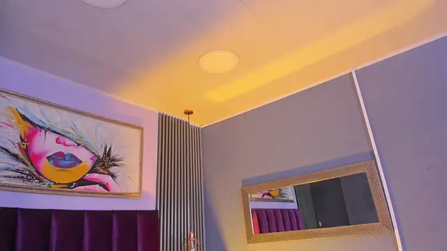 LauraAristizabalのライブXXXチャット