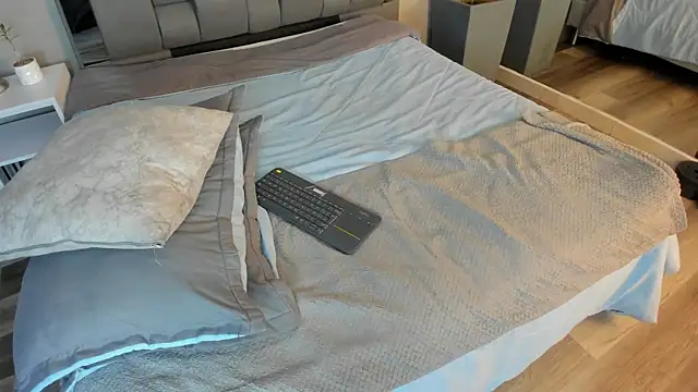 Živý XXX chat Charlie___Musk